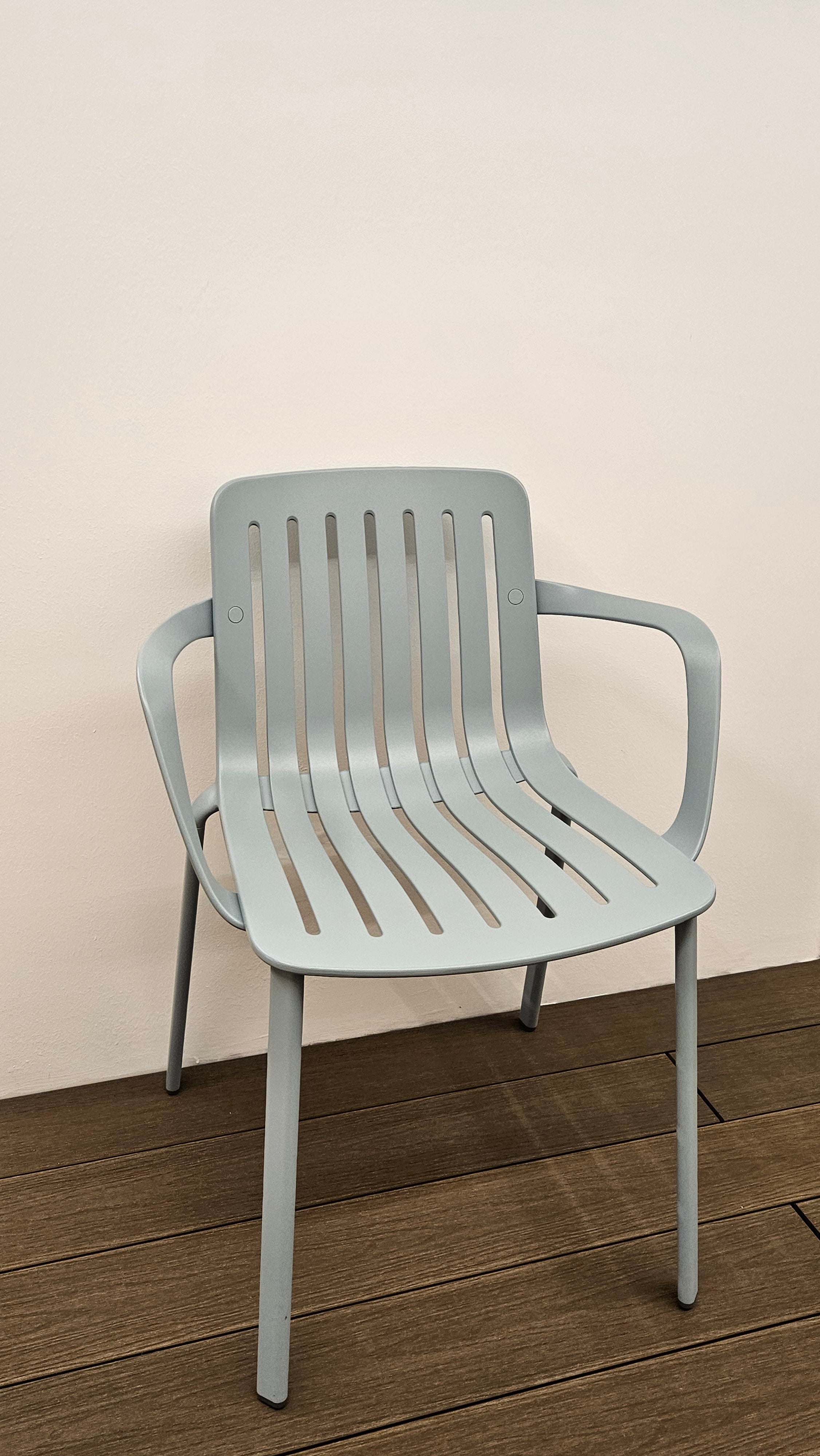 Sedia Plato con braccioli - Magis - € 340,00 cad.