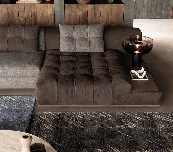 Dettaglio divano Montgomery di Cierre1972 in ambientazione living contemporanea