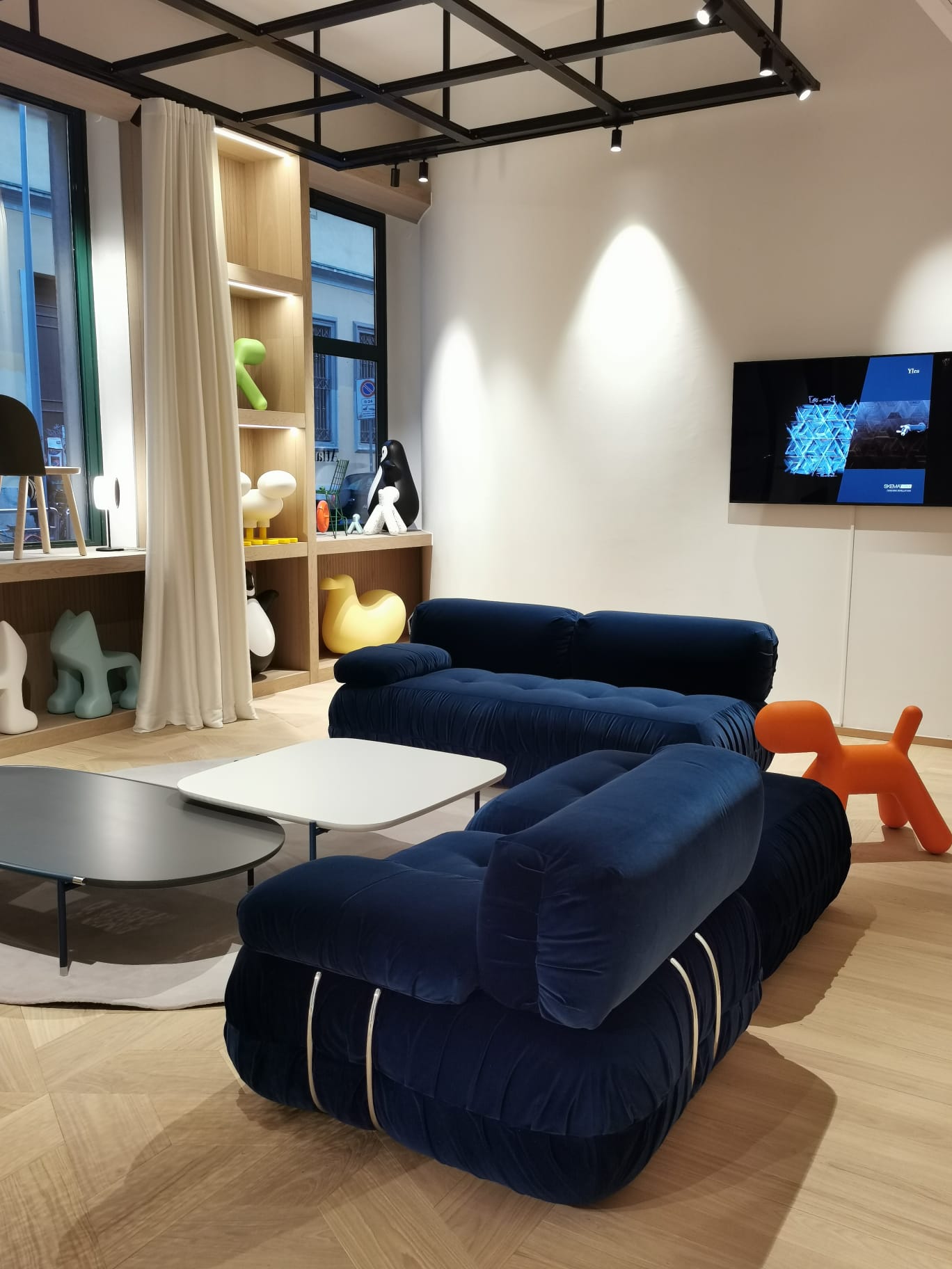 Option divano modulare in velluto blu - € 5.778,00