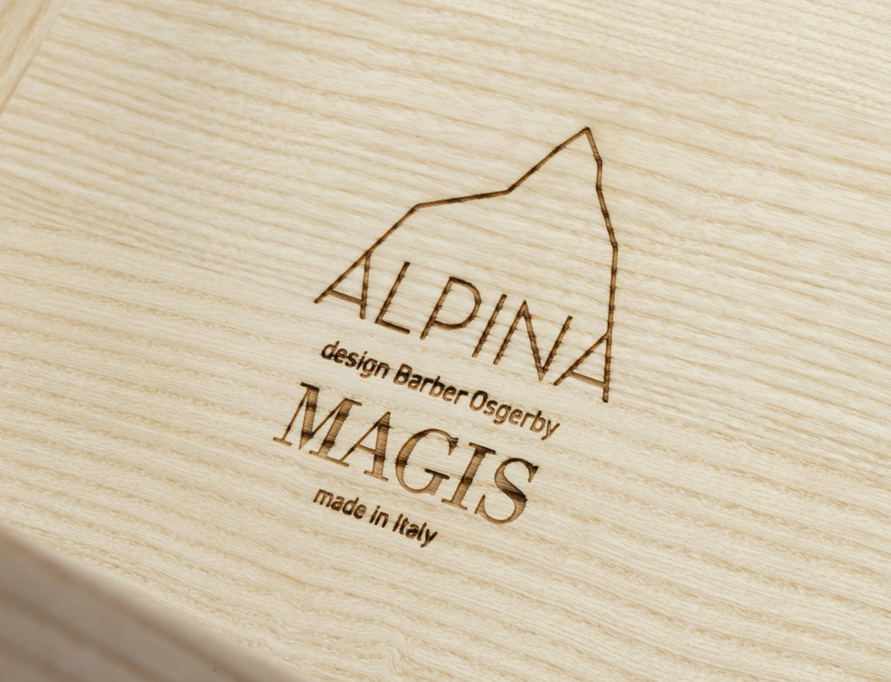 Sedia Alpina Magis: tradizione e innovazione sostenibile