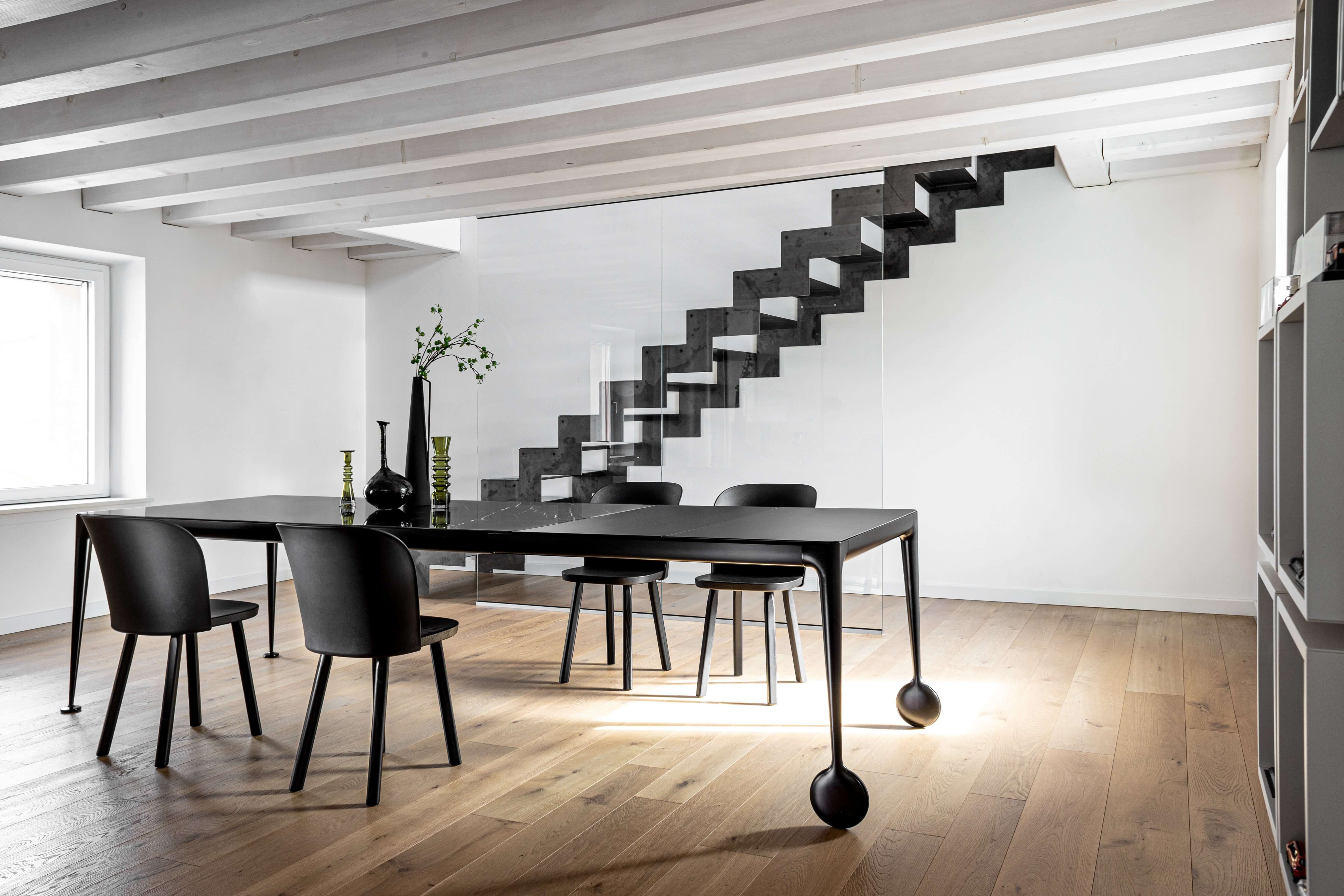 tavolo nero allungabile in marmo big will magis