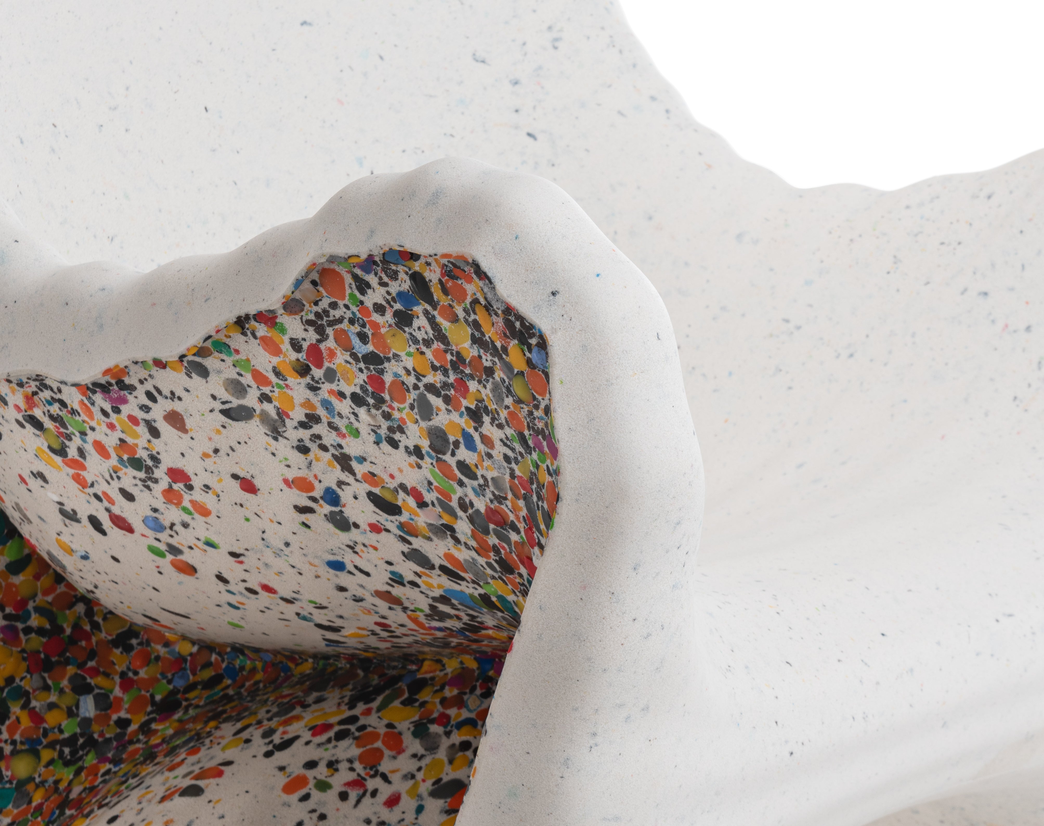 InSide: poltrona da esterno in polietilene riciclato