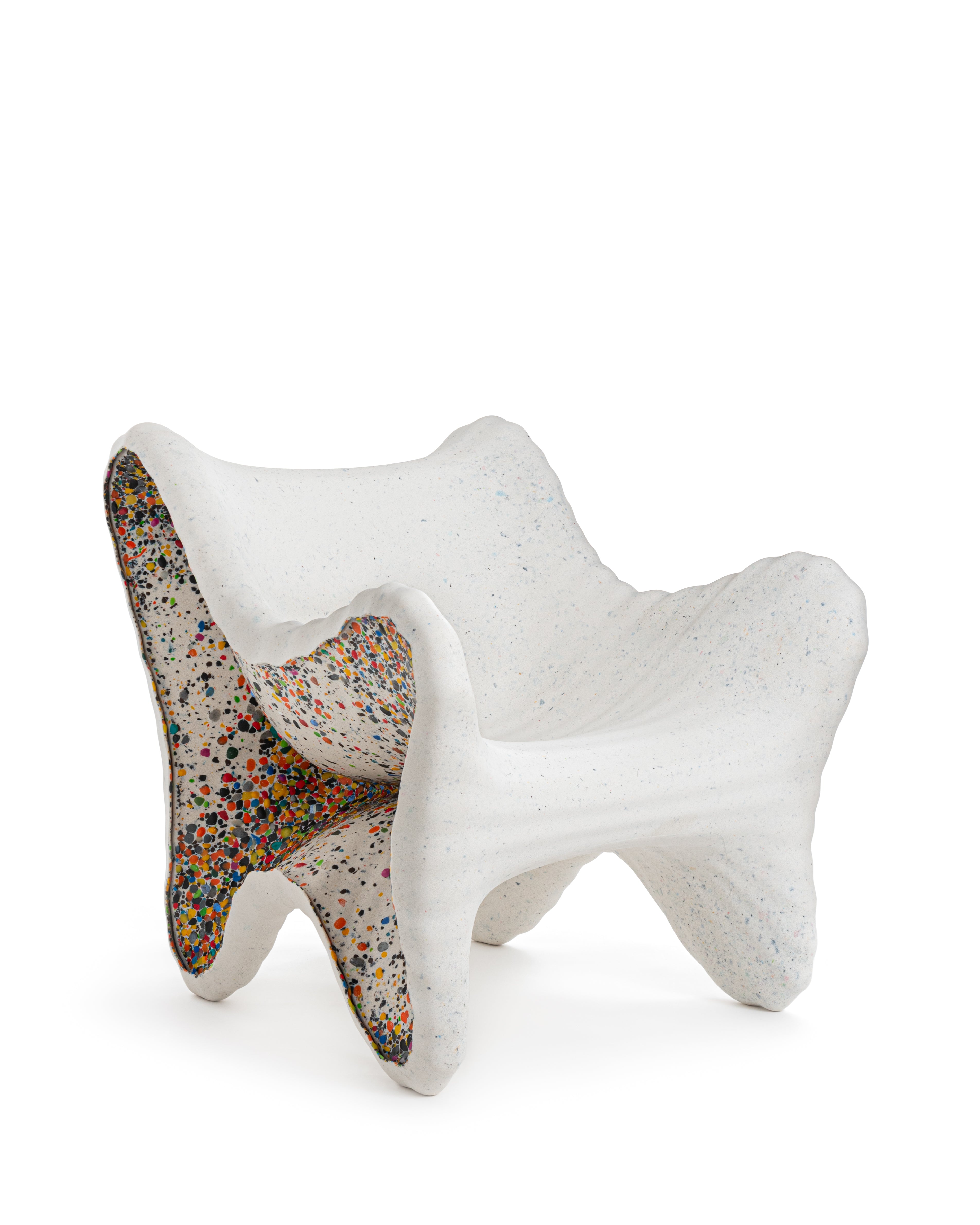 InSide: poltrona da esterno in polietilene riciclato