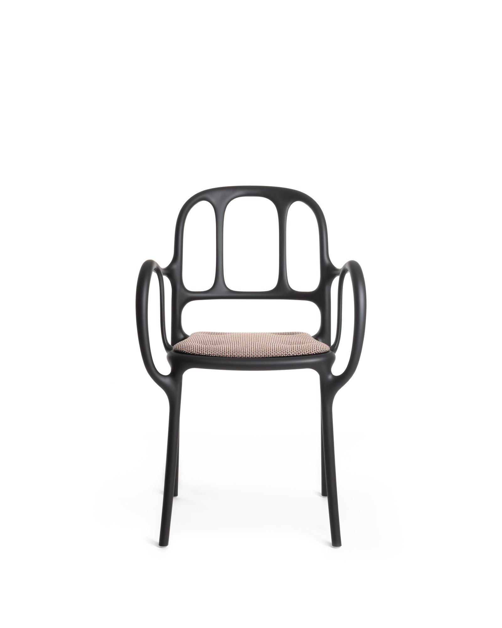 Sedia Magis Milà gialla con seduta e schienale imbottito in tessuto, vista laterale