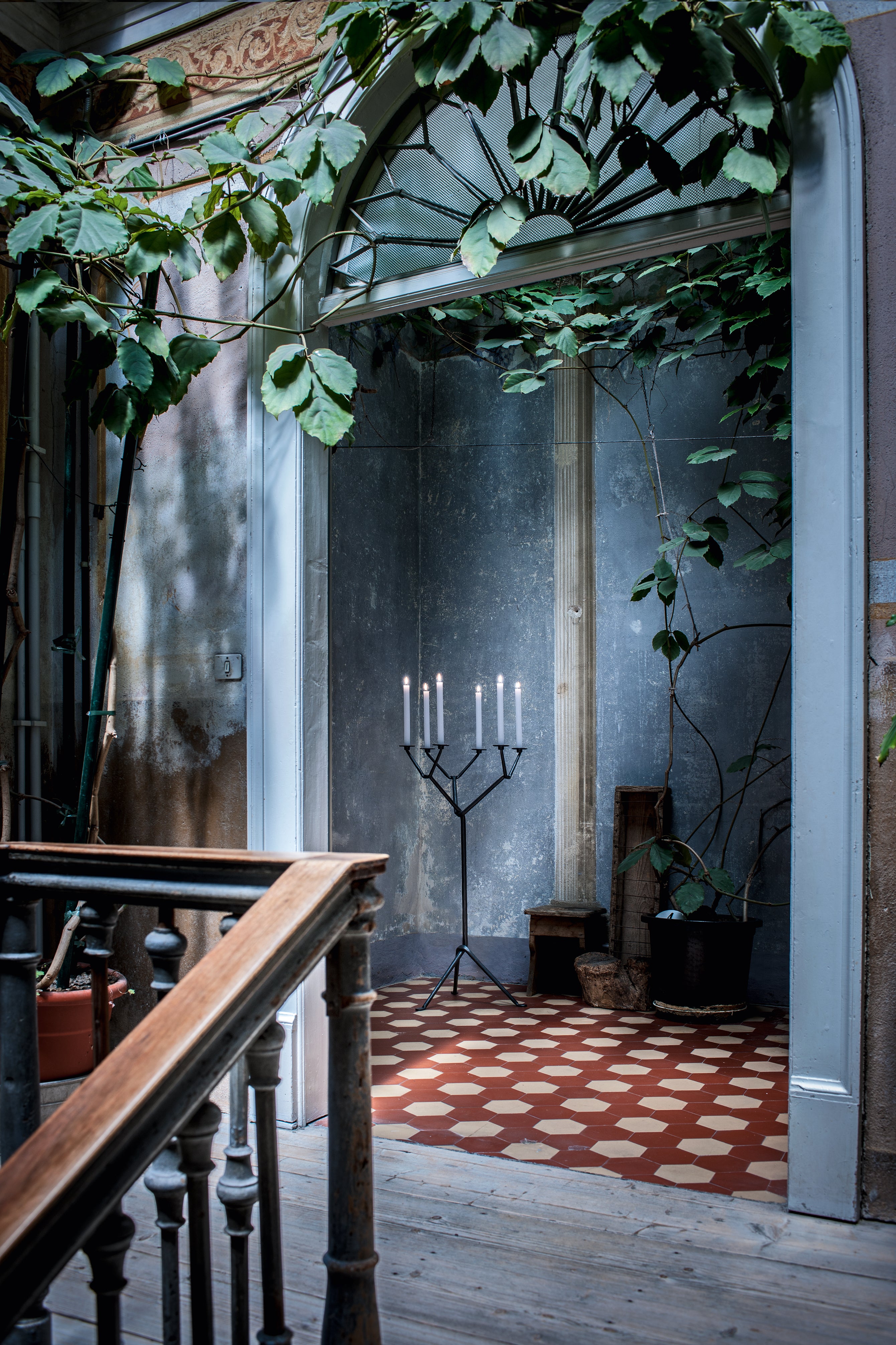 Candelabro Officina di Magis: l'antica arte della forgiatura