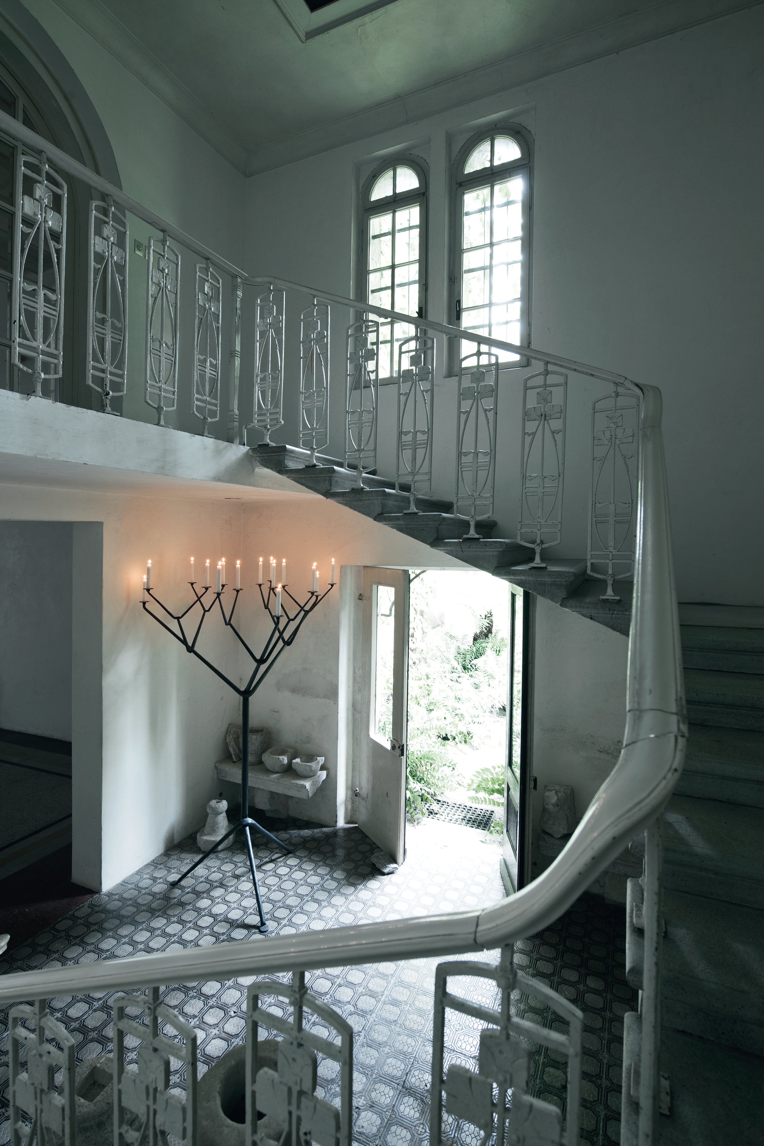 Candelabro Officina di Magis: l'antica arte della forgiatura