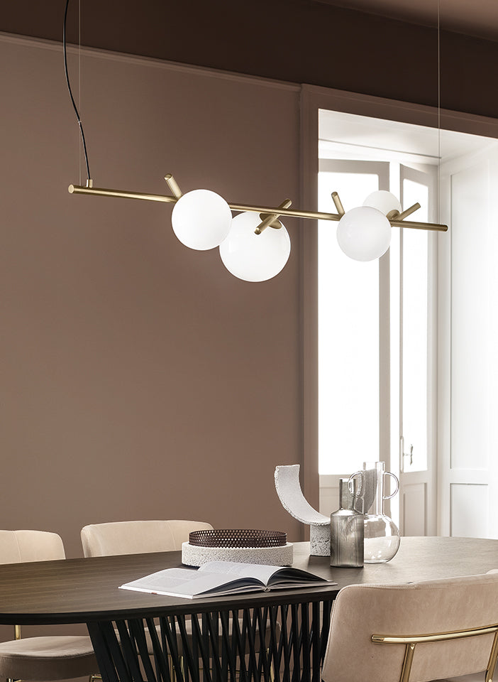 Posy: lampada a sospensione lineare in vetro di Murano