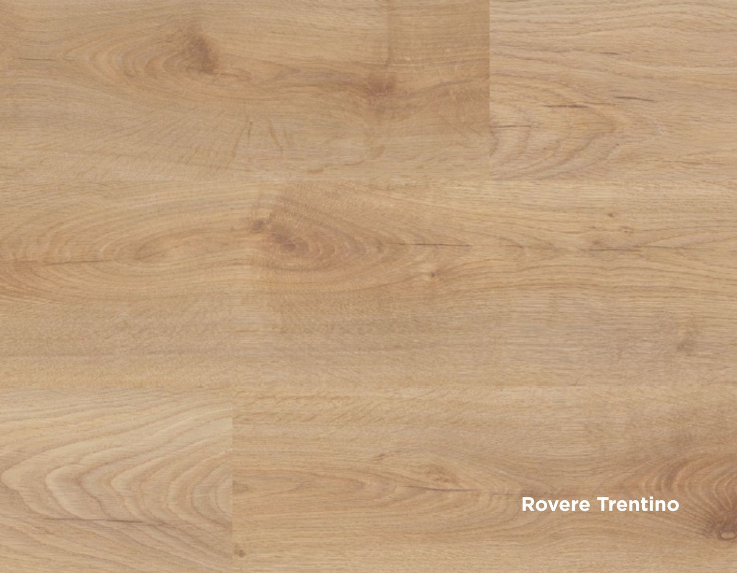Skema Prestige Gold Hydro Rovere Trentino, legno dorato con venature decise e look classico.