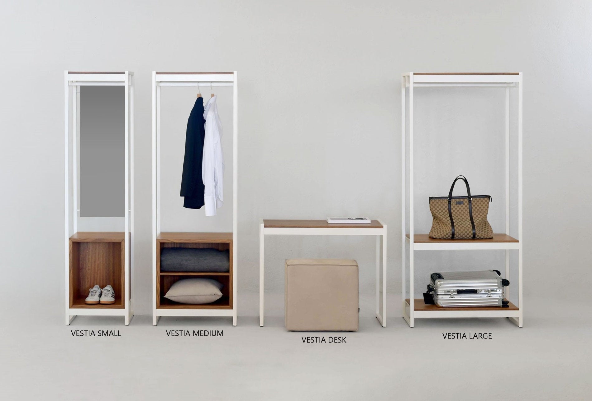 Vestia Collection xam con guardaroba modulari e scrivania in acciaio verniciato bianco con top legno