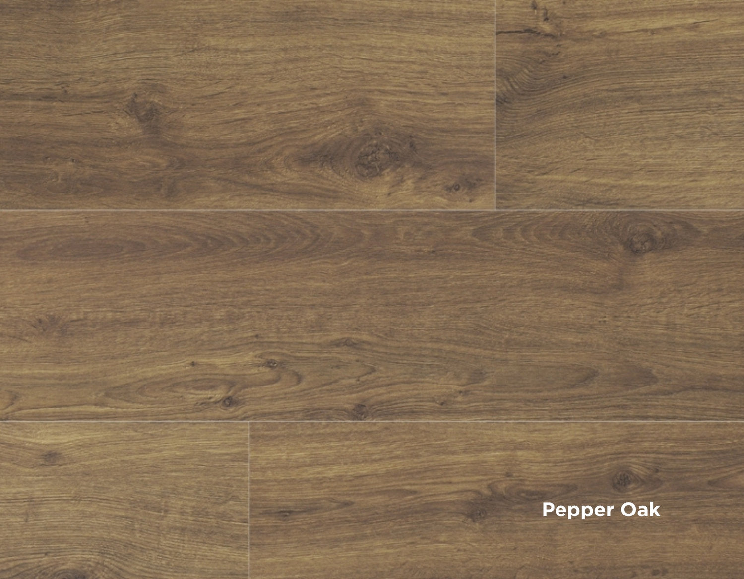 Dettaglio del pavimento Skema Prestige Gold Hydro Pepper Oak, rovere scuro con nodi marcati.