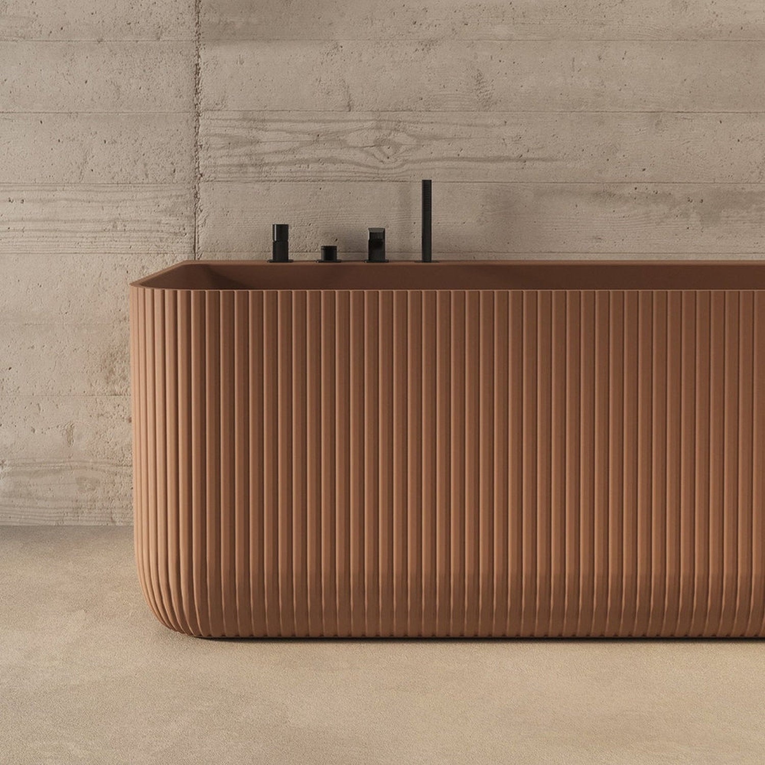 Vasca da bagno cannettata a parete Oasi Selin di Forma Aquae color terracotta