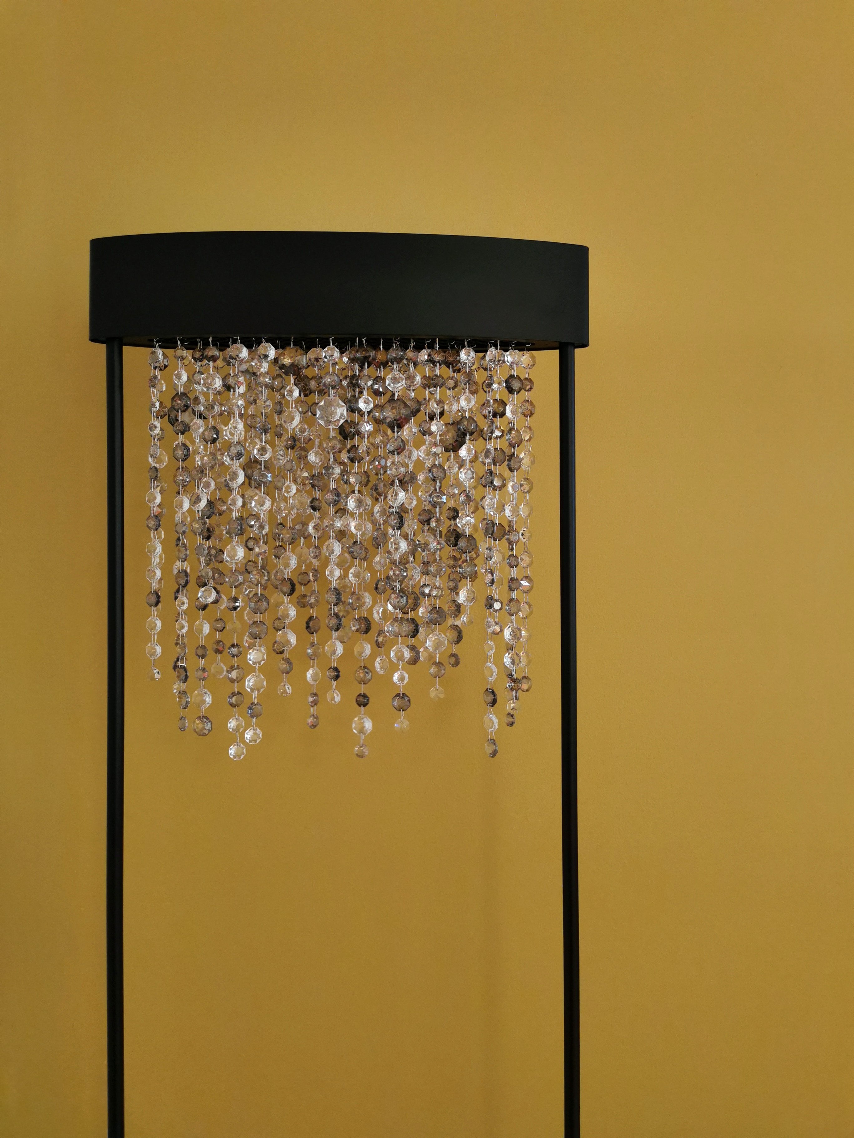 Piantana Olà con pendenti in vetro € 976,00