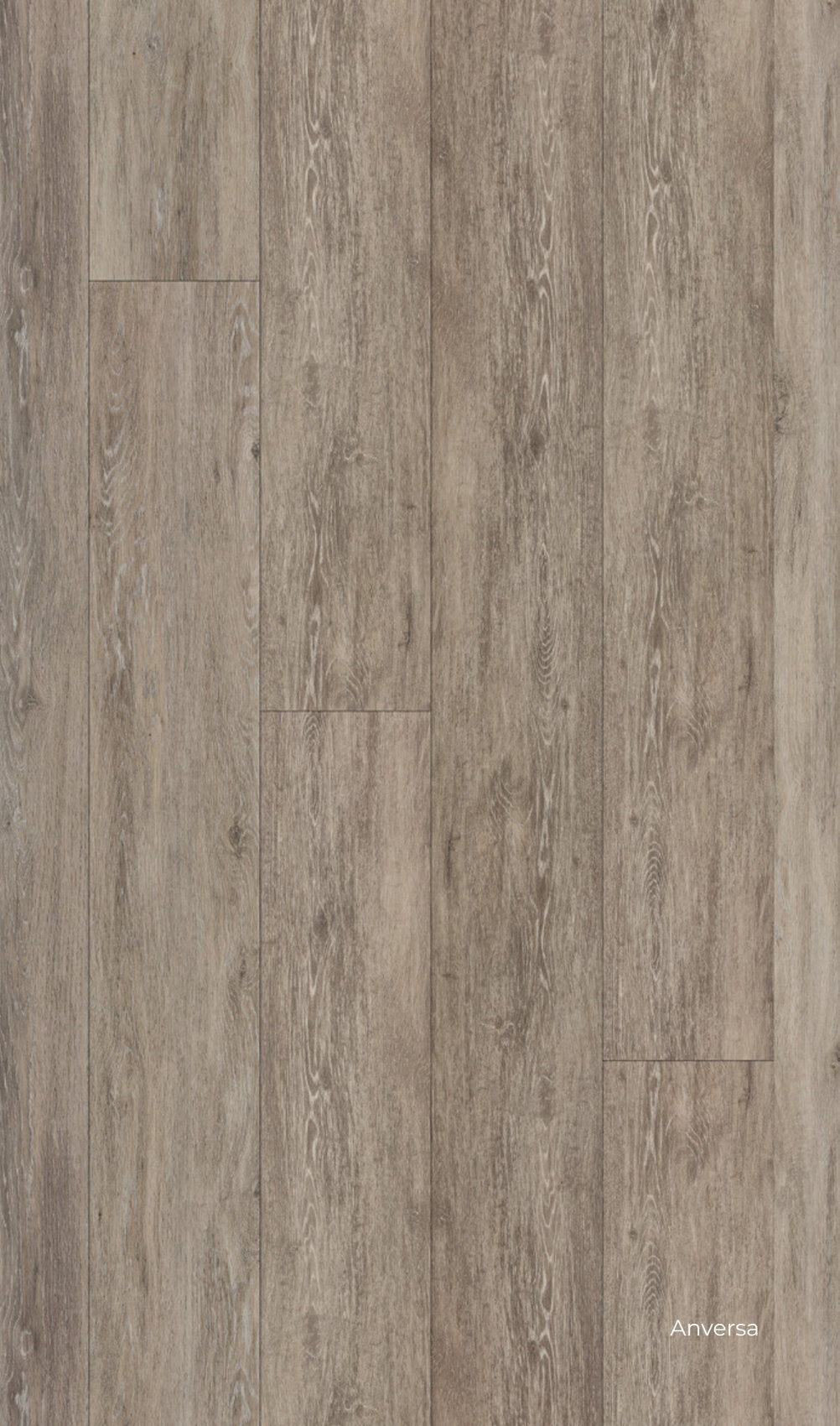 pavimento SPC Star K di Skema, basso spessore con variazioni di grigio e venature naturali