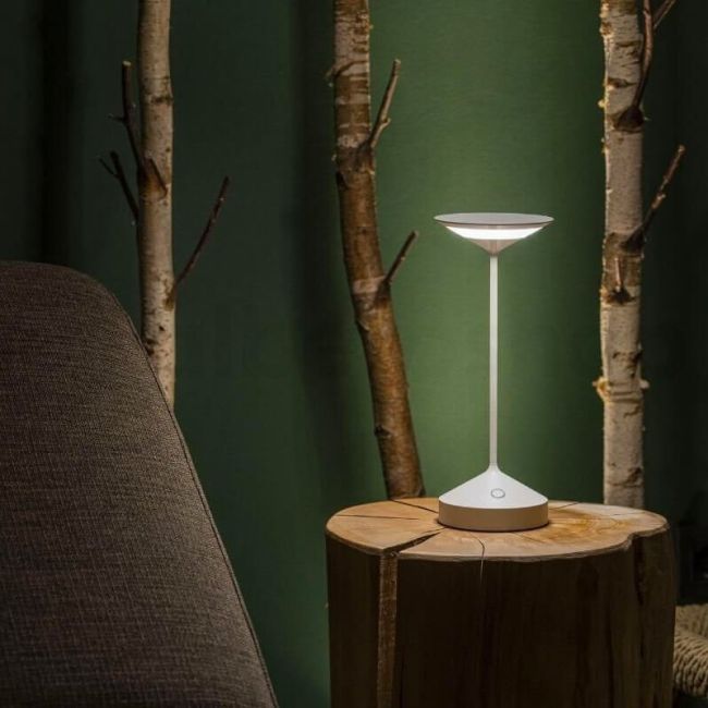 Tempo lampada da tavolo ricaricabile - Abert - € 65,00