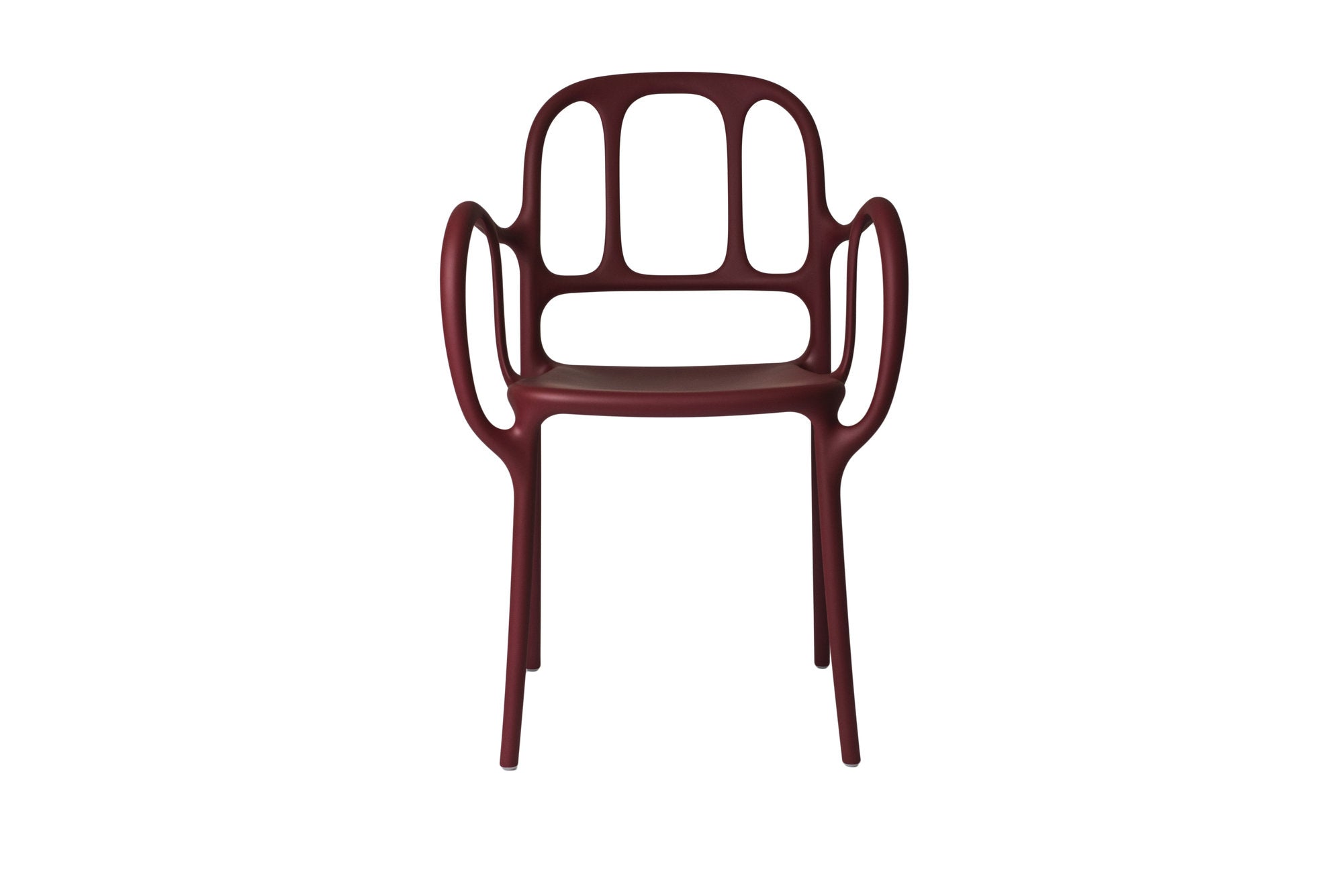 Sedia Magis Milà con braccioli rosso bordeaux, vista frontale 