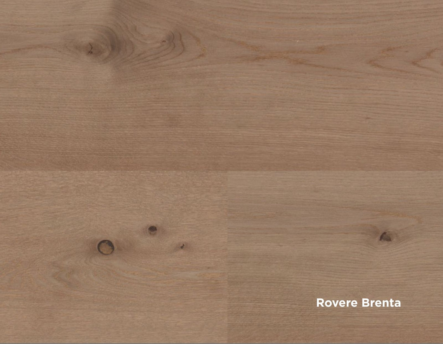 Dettaglio della finitura Rovere Brenta del pavimento Lumbertech Skema, con venature marcate e nodi naturali a vista