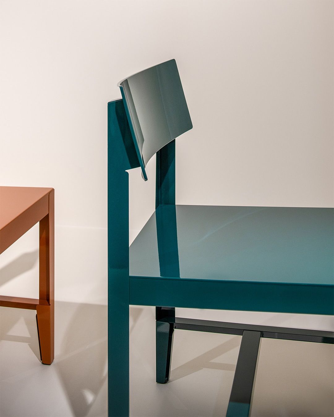 Sedia Bishop Magis verde blu
