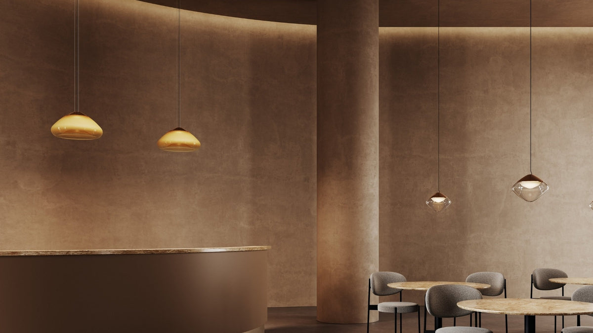 Lampade a sospensione Antesia Masiero in vetro soffiato in ristorante contemporaneo