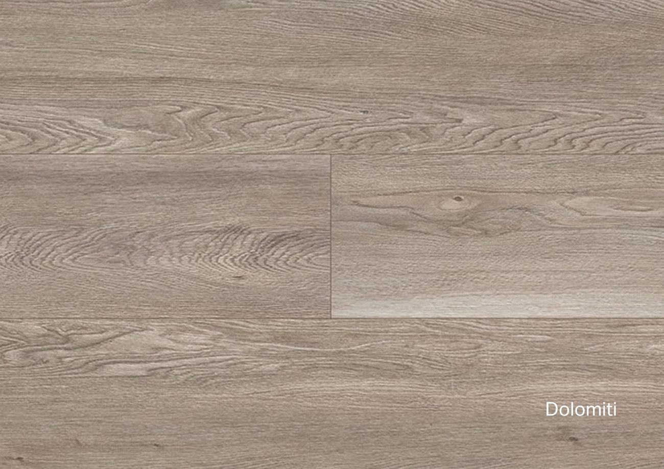 Pavimento SPC Flow 55 Dolomiti, effetto legno rovere grigio con sfumature fredde 