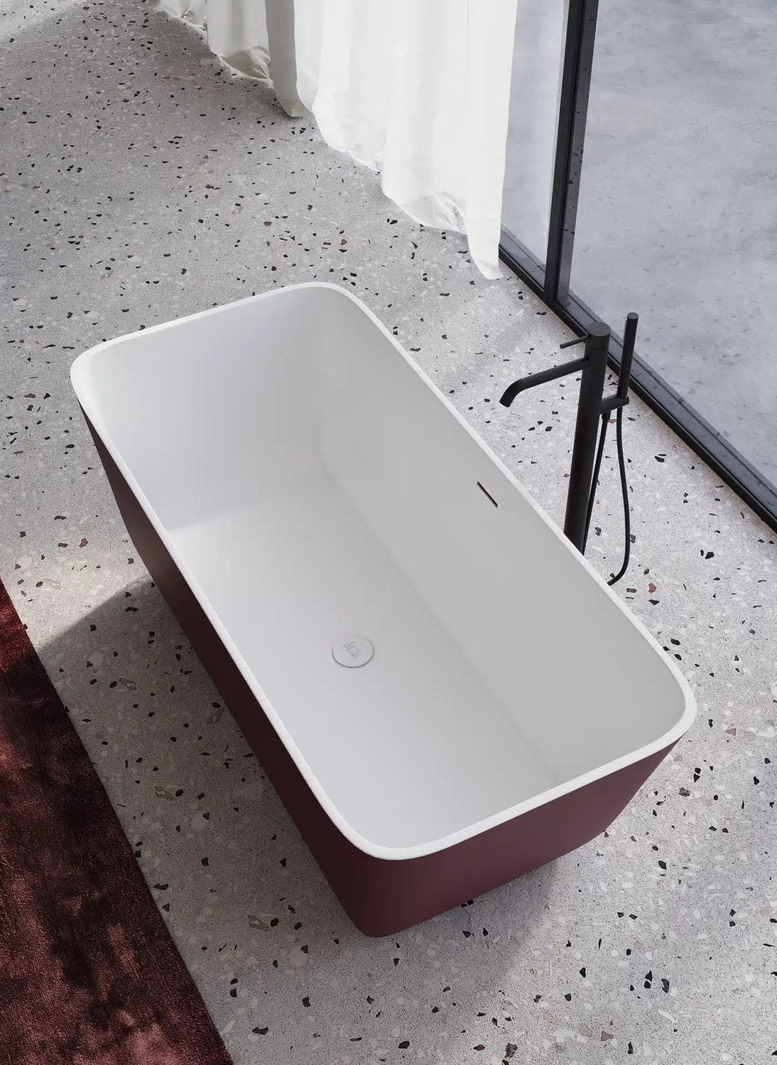 Vasca rettangolare Meda Central view dall'alto interno bianco lucido e esterno personalizzato